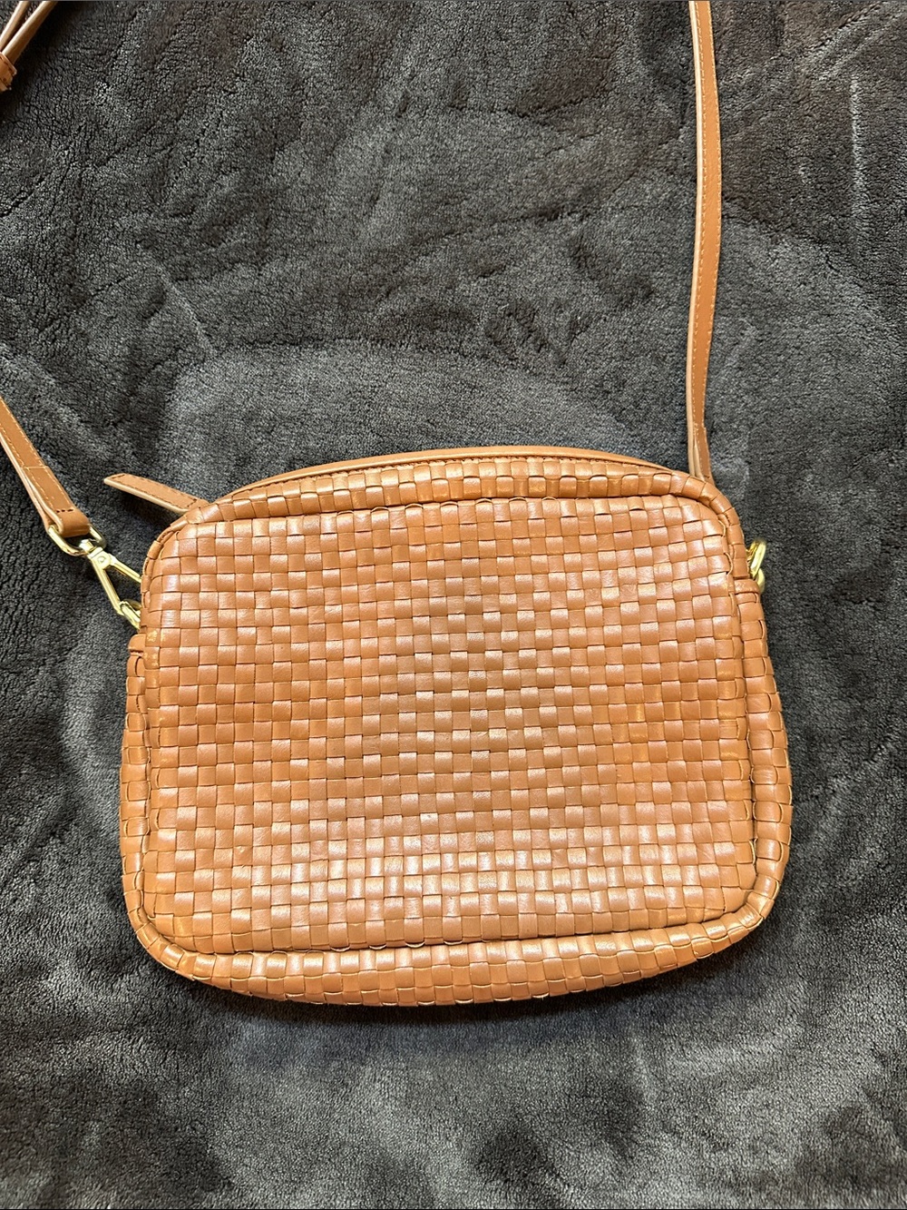 Quince Italian Leather Handwoven Crossbody - Picture 3 of 14